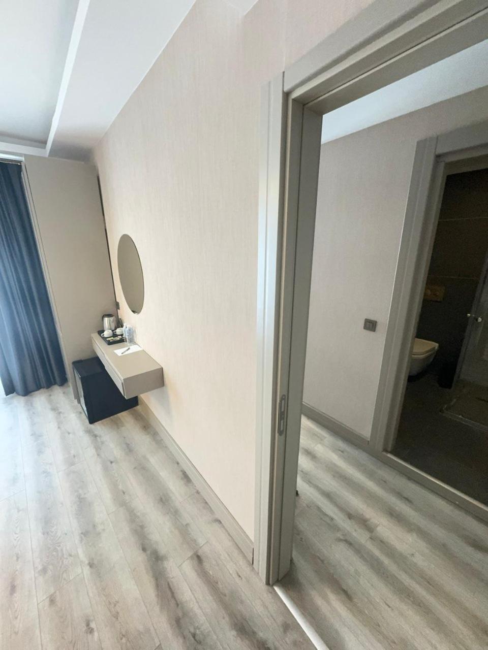 Massimo Hotel Istanbul Bagian luar foto