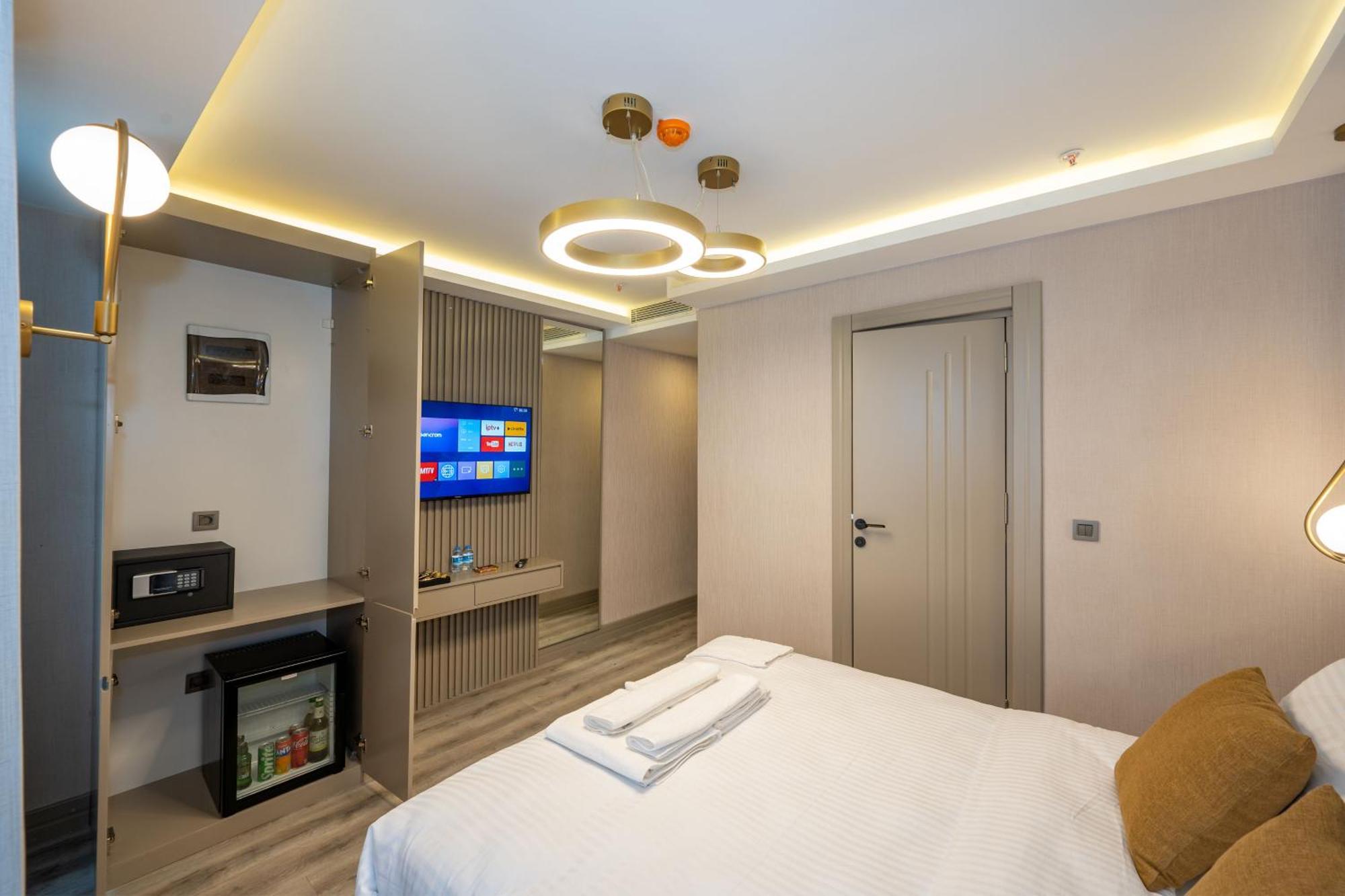 Massimo Hotel Istanbul Bagian luar foto